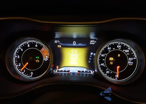 2019 Jeep Cherokee Limited 4X4 из США, поврежденный, VIN 1C4PJMDX4KD480629